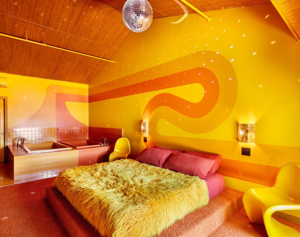 #1 Dive_Motel_PH_1-1Yellow Hotels Across the World That Put Everyone in a Good Mood