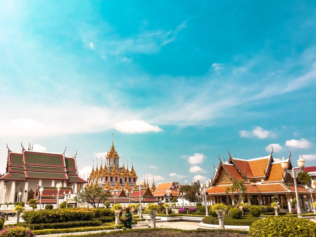 A Destination Guide to Bangkok, Thailand's Talad Noi Neighborhood