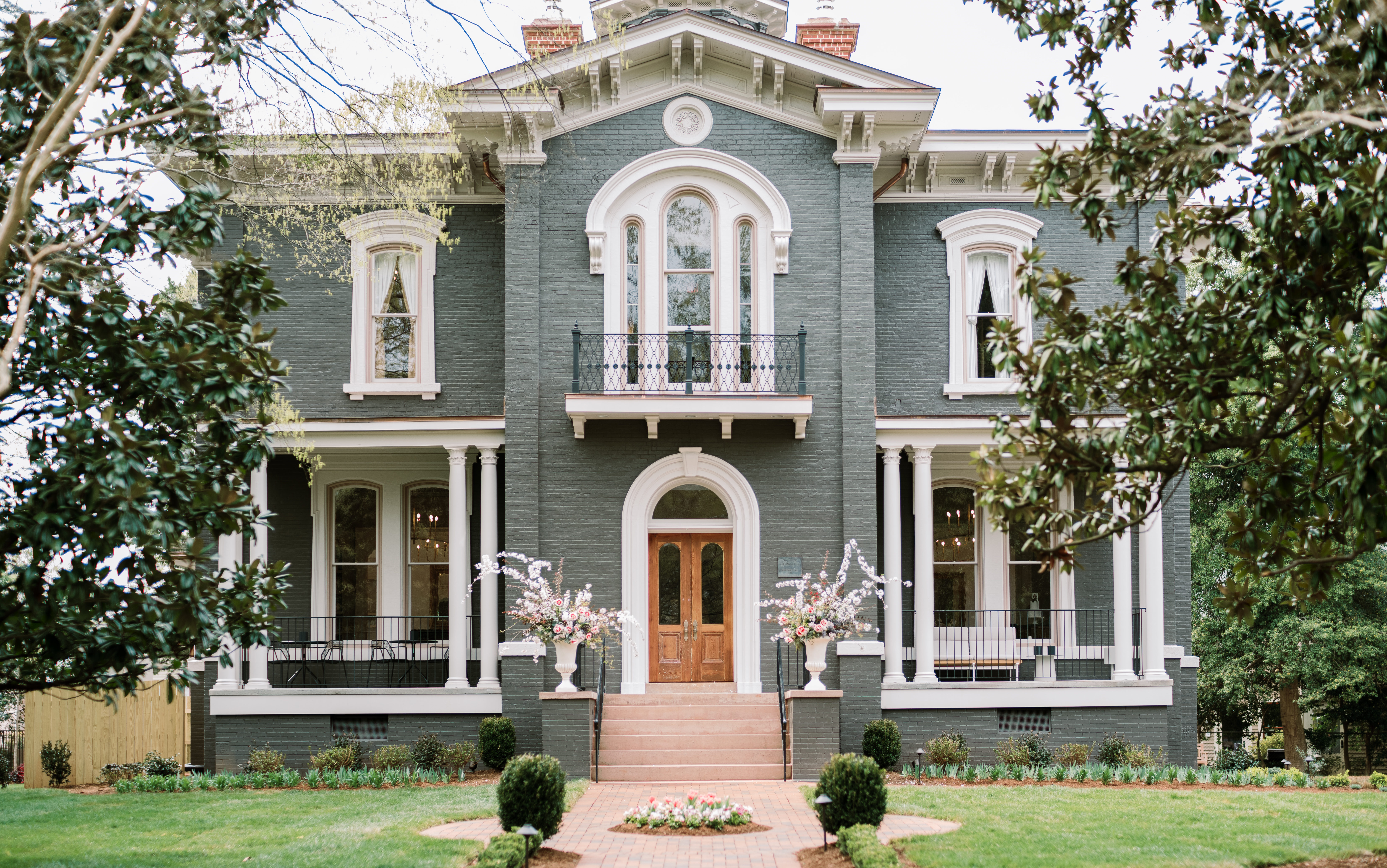 Inviting Hotels That Exude Southern Charm