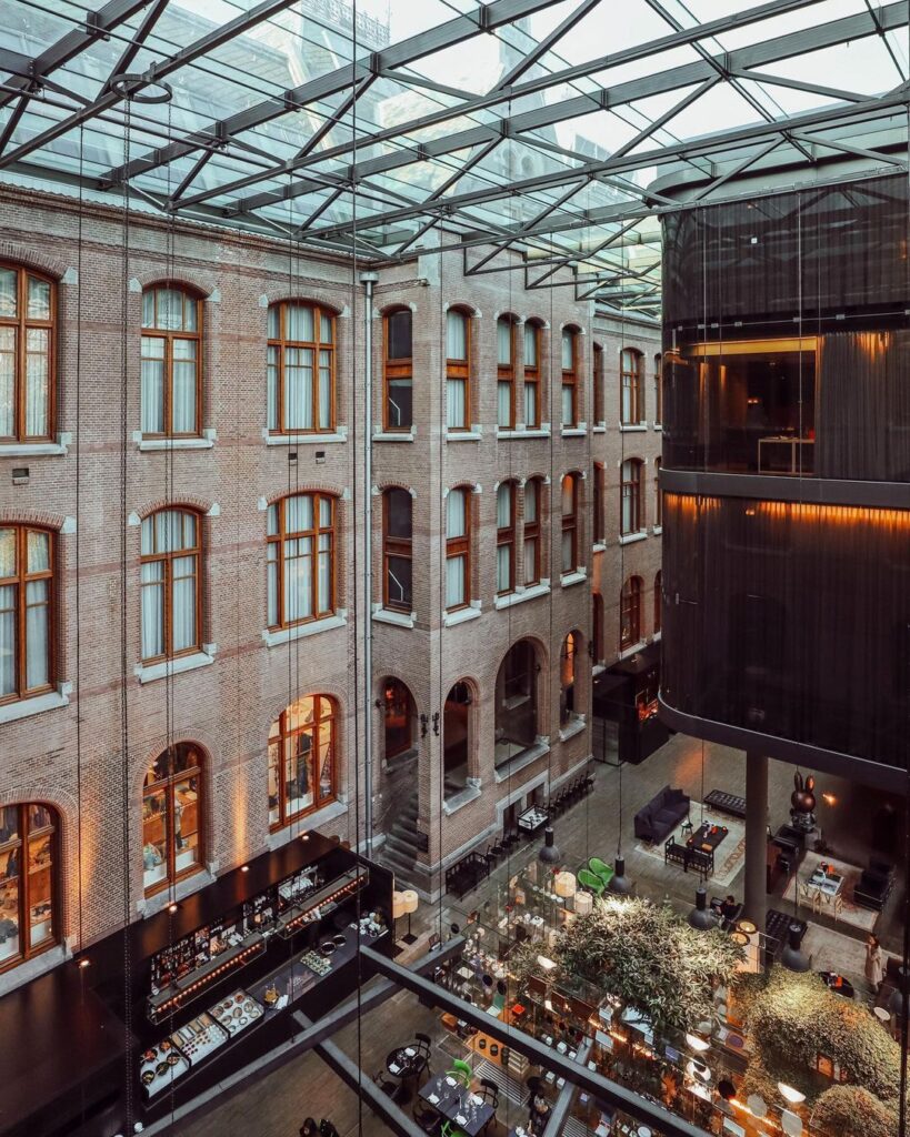 Sluimeren Bourgondië Pionier This Luxe Amsterdam Boutique Hotel Will Have You Booking a Trip to the  Netherlands ASAP - Hotels Above Par - Boutique Hotels & Travel