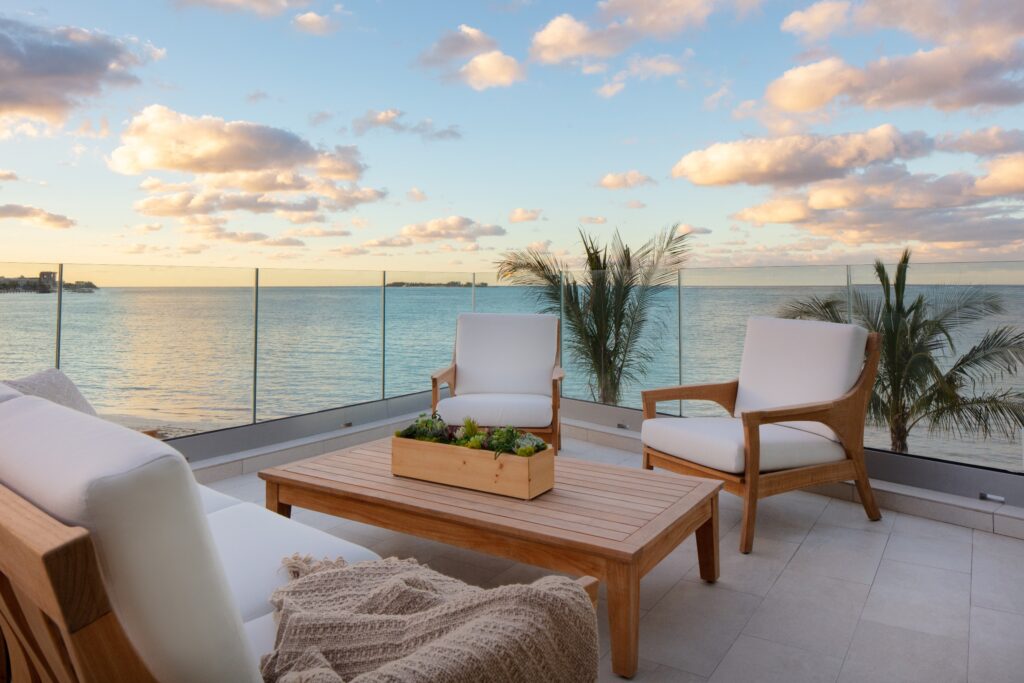 This Serene Bahamian Retreat Embodies All Things Quiet Luxury