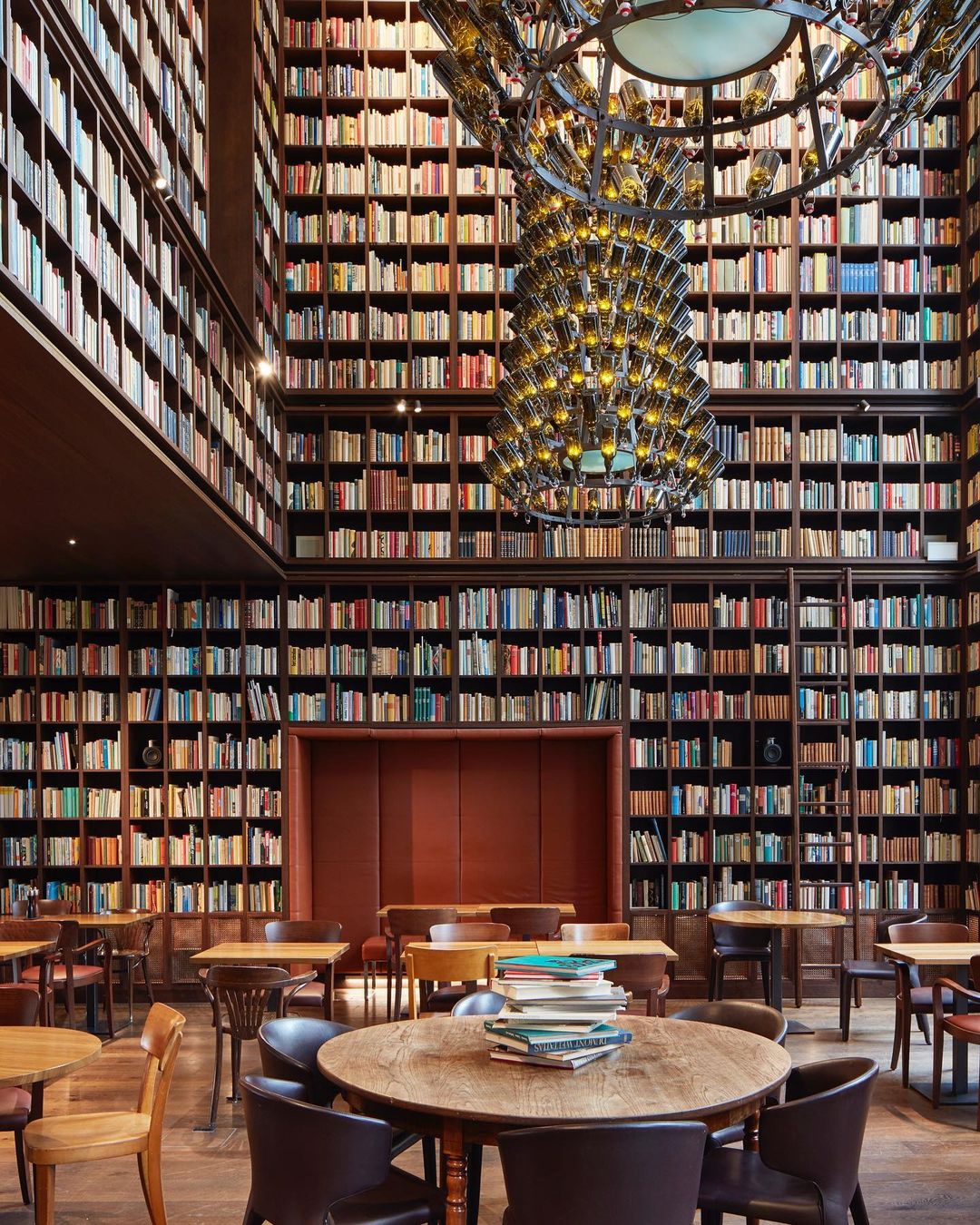 These 8 Boutique Hotels Host Beautiful Libraries - Hotels Above Par ...