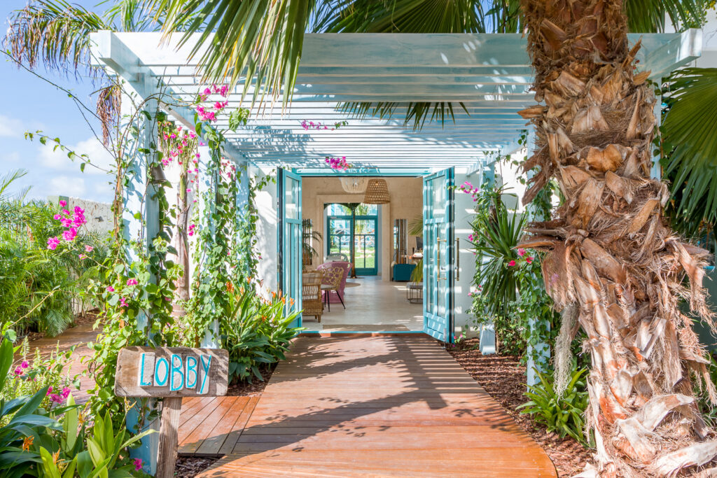 This Soothing Boutique Hotel in Aruba Combines Tropical Charm and Intimate Service