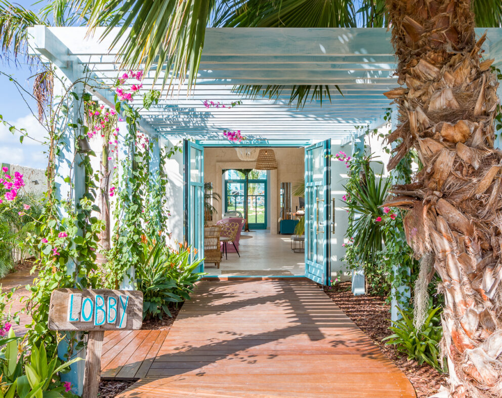 This Soothing Boutique Hotel in Aruba Combines Tropical Charm and Intimate Service