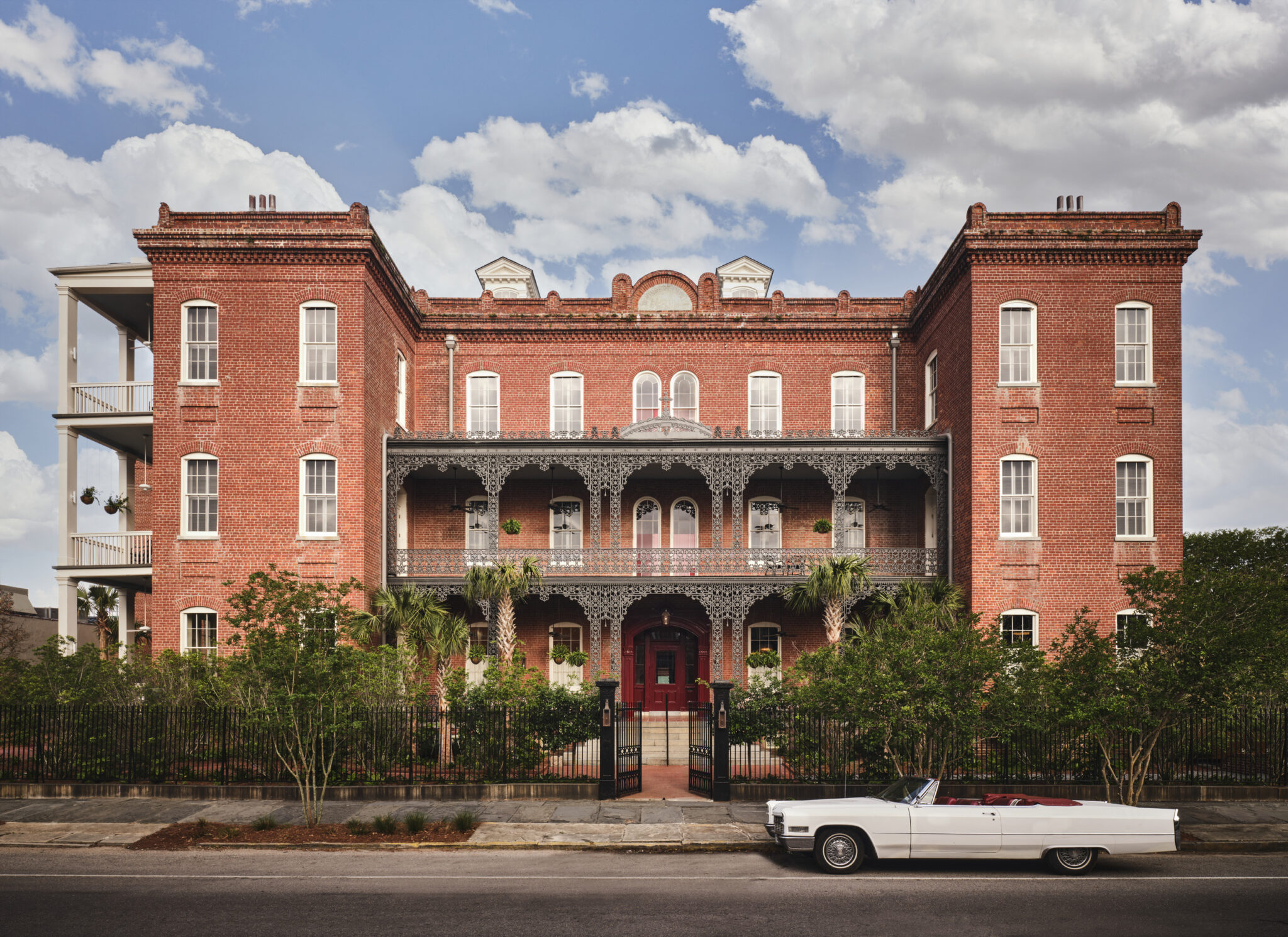 This Design-Forward Hotel in New Orleans May Be the City’s Most Photogenic