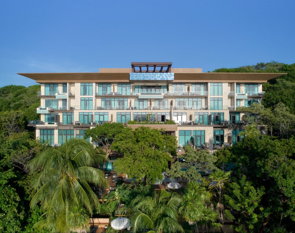 Kimpton Grand Roatán Resort & Spa exterior