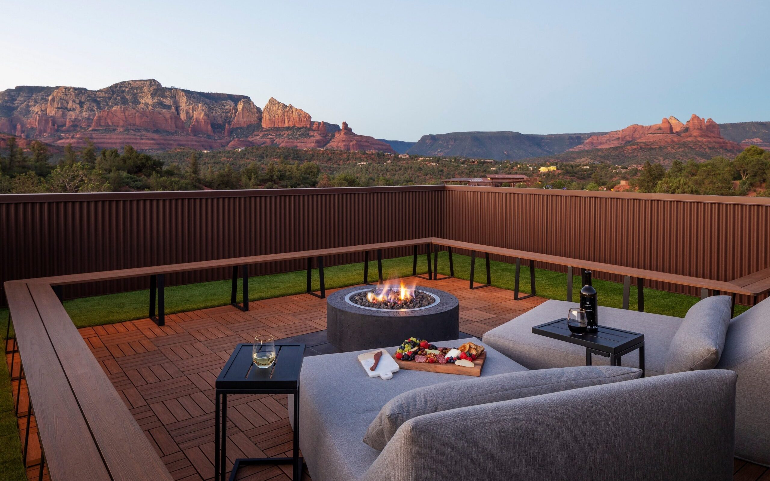 This Scenic Sedona Boutique Hotel is an Eco-Friendly Paradise (That Will Make You Feel Like Royalty)