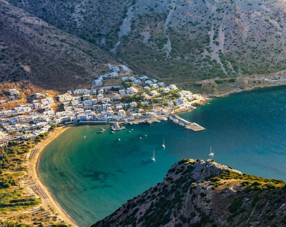 Essential Dos and Don'ts for Planning Your Dream Greek Island Getaway