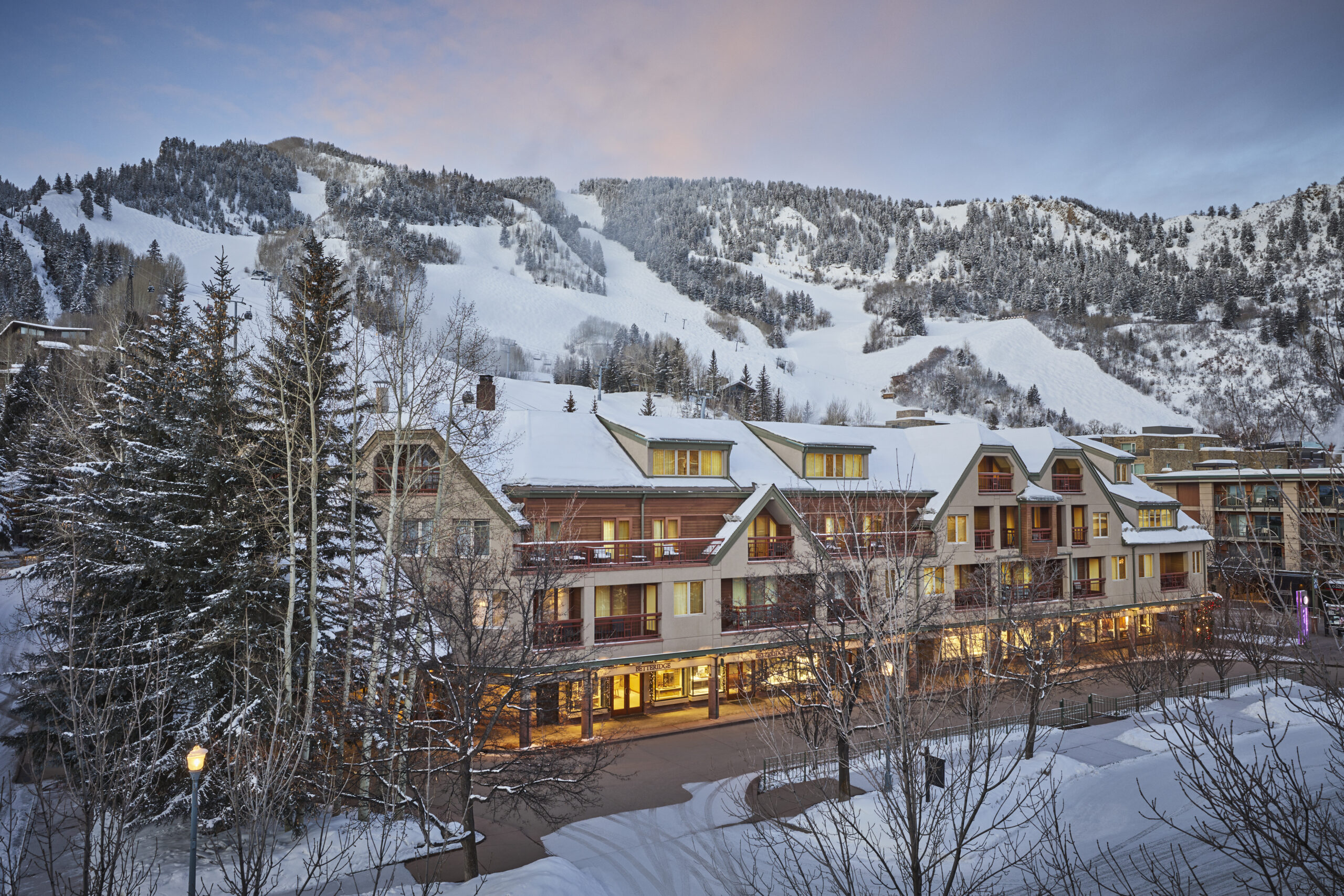 Whoosh Down the Slopes and Aprés in Style at Aspen’s Only Five-Star Ski-in/Ski-out Hotel